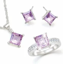 Набір біжутерії із 3 предметів із фіолетовим аметистом Набір біжутерії із 3 предметів із фіолетовим аметистом